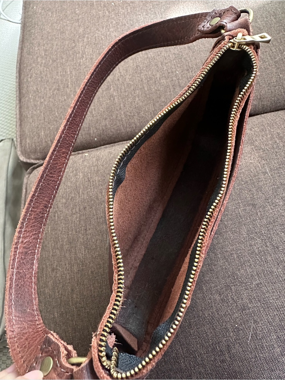 Portland leather Lucy shoulder bag lava - Picture 4 of 4